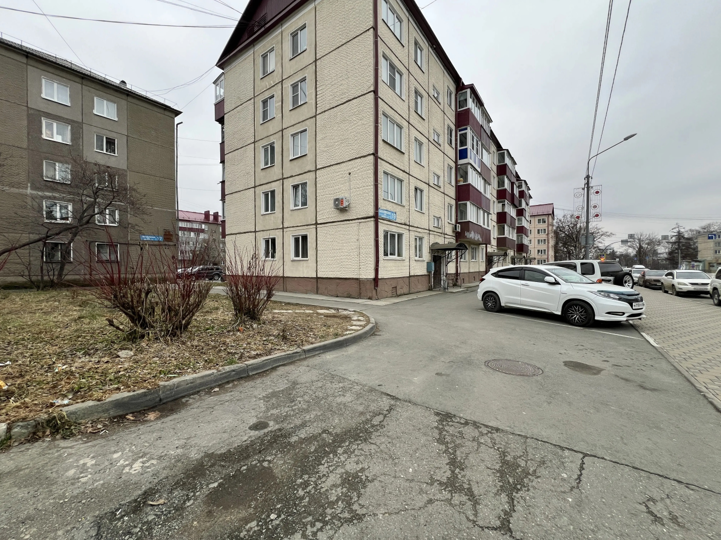 Квартира 2-ком Сахалинская 19-12