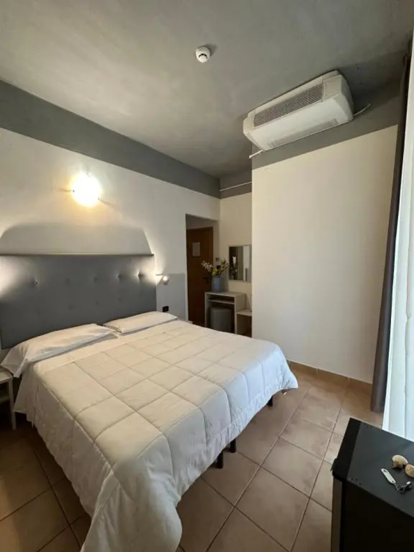 Noah Beach Hotel