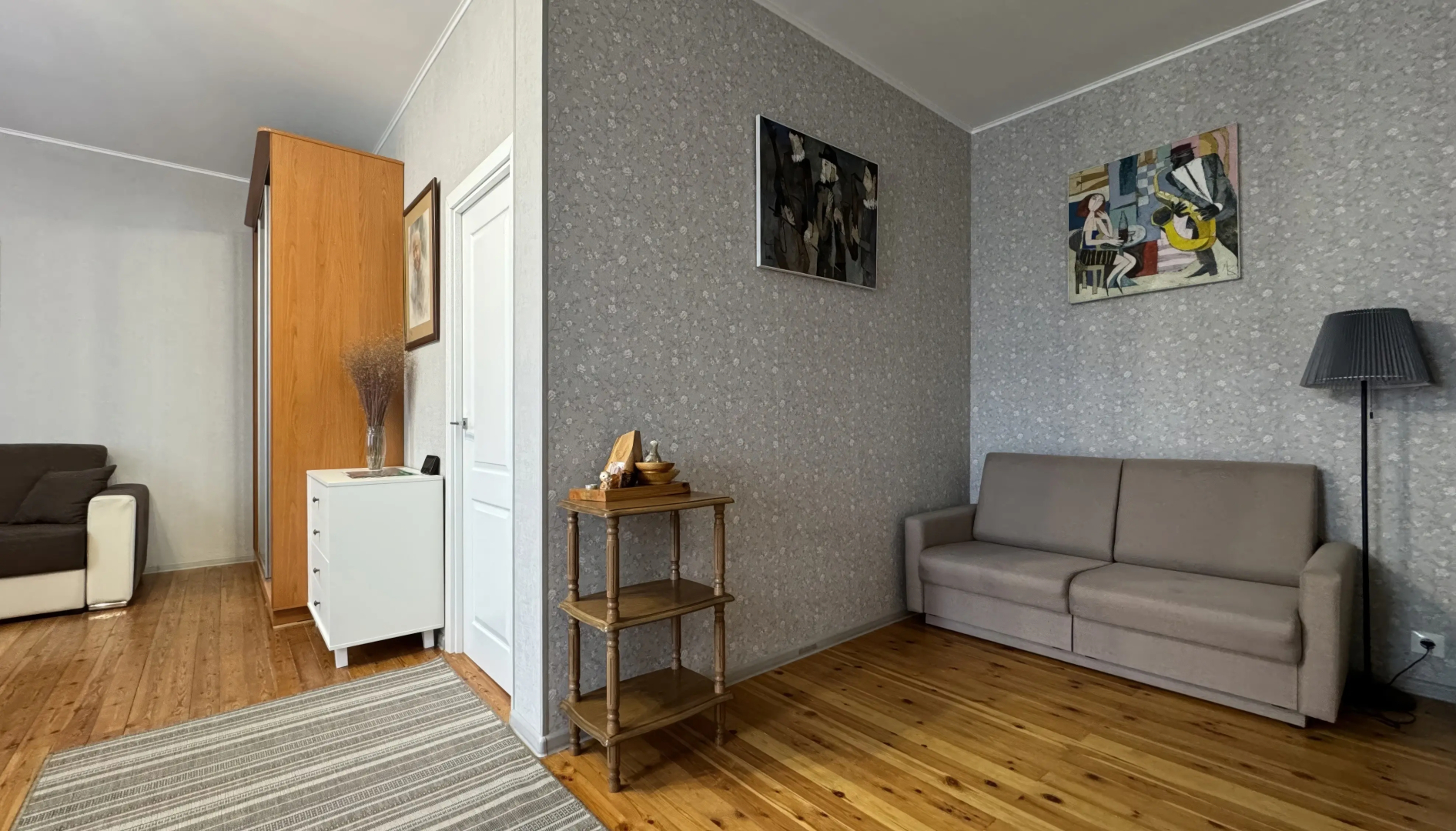 Апартаменты Таунхаус с сауной в центре у набережной