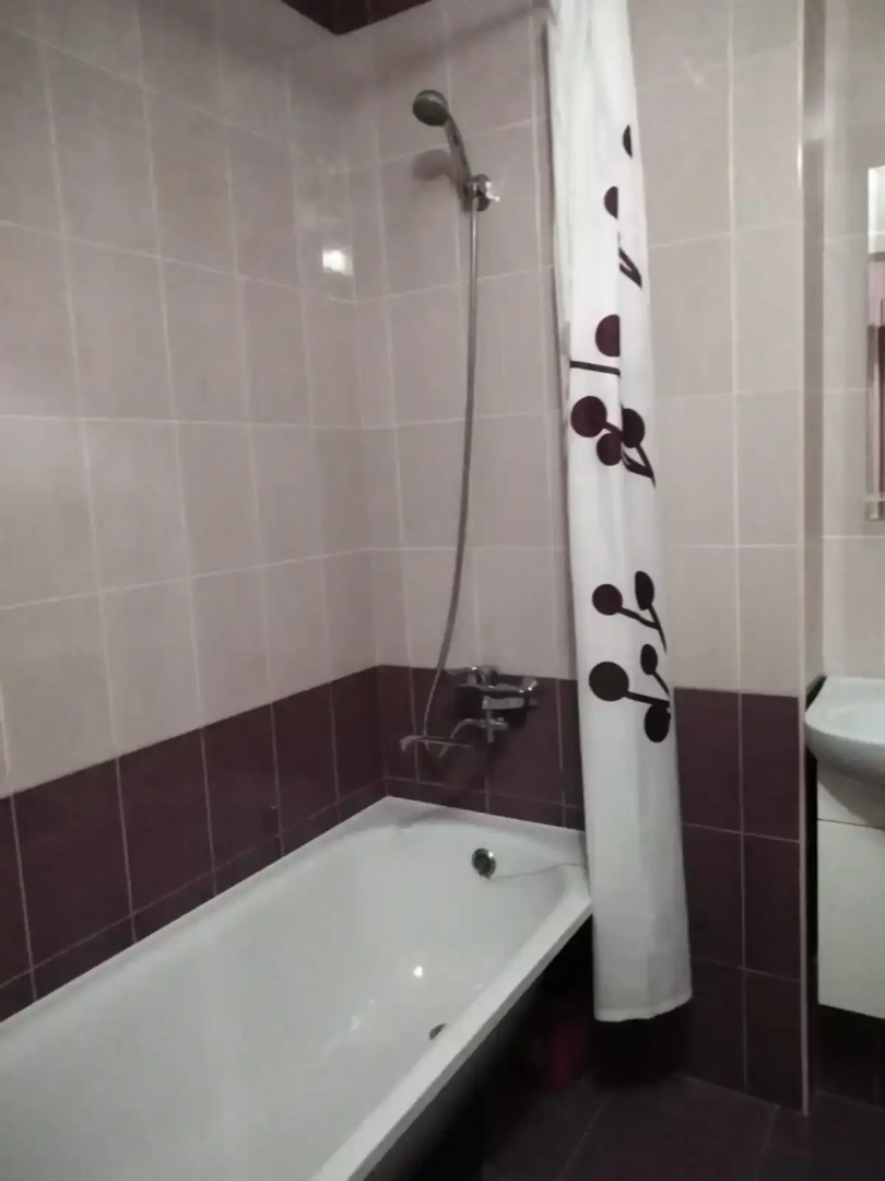 Квартира в Центре Дзержинского Района