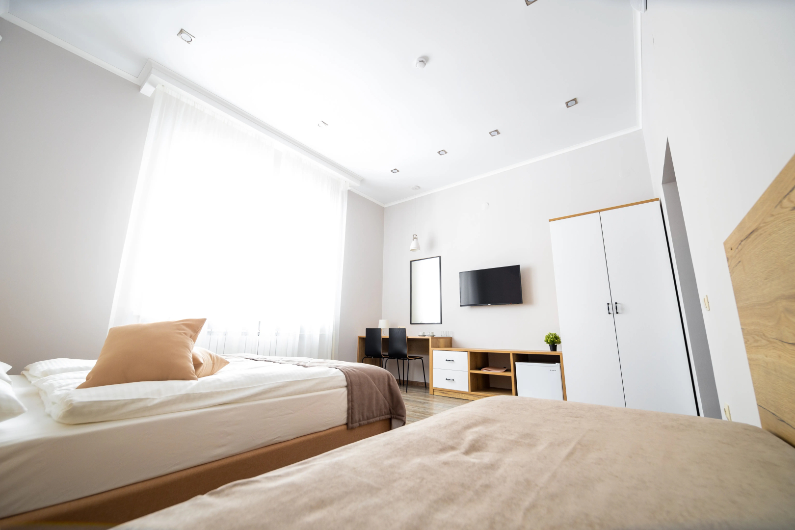 Отель Атриа