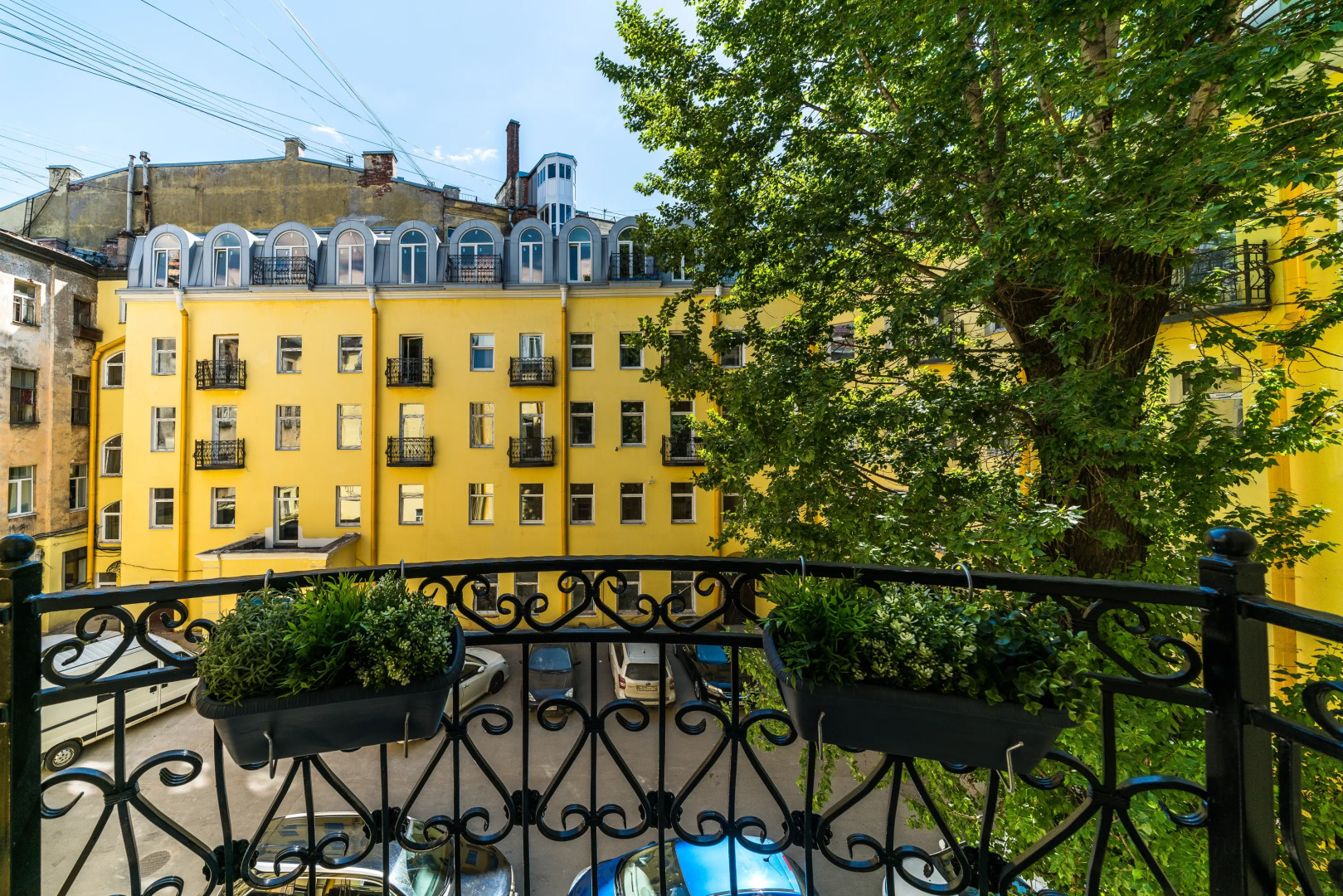 Апартаменты Art De Vivre 1