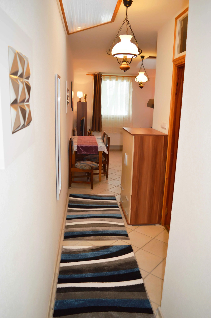 Апартаменты Lorabel Apartment House