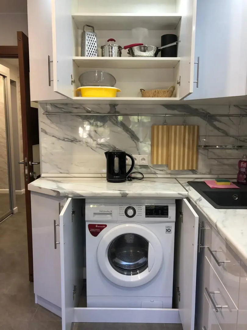 Квартира Уютная в Тихом Центре на Роз 61 10 Минут до Моря