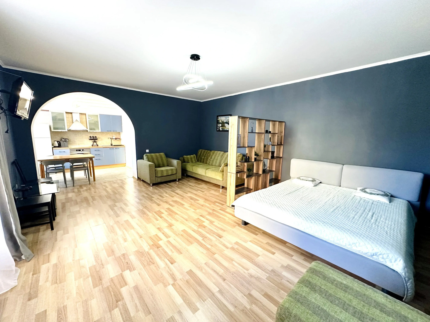 Квартира на Аланской, 25 "11"