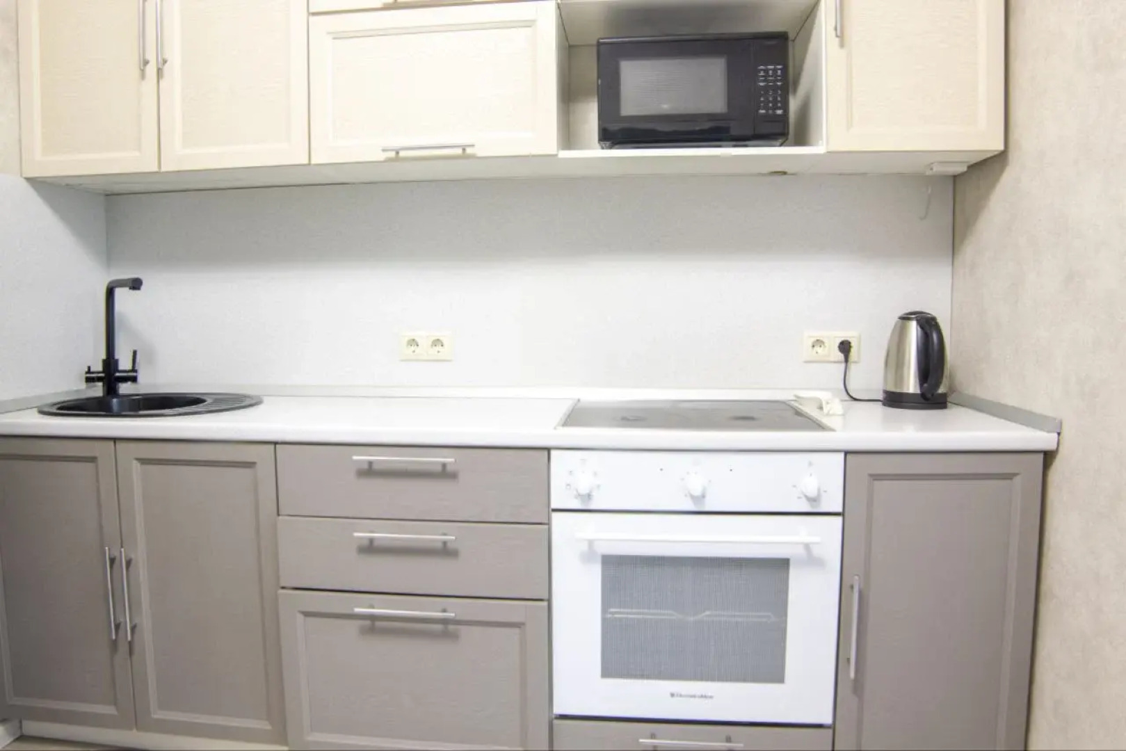 Апартаменты Уютные 1-комнатные на Московском шоссе 167к2