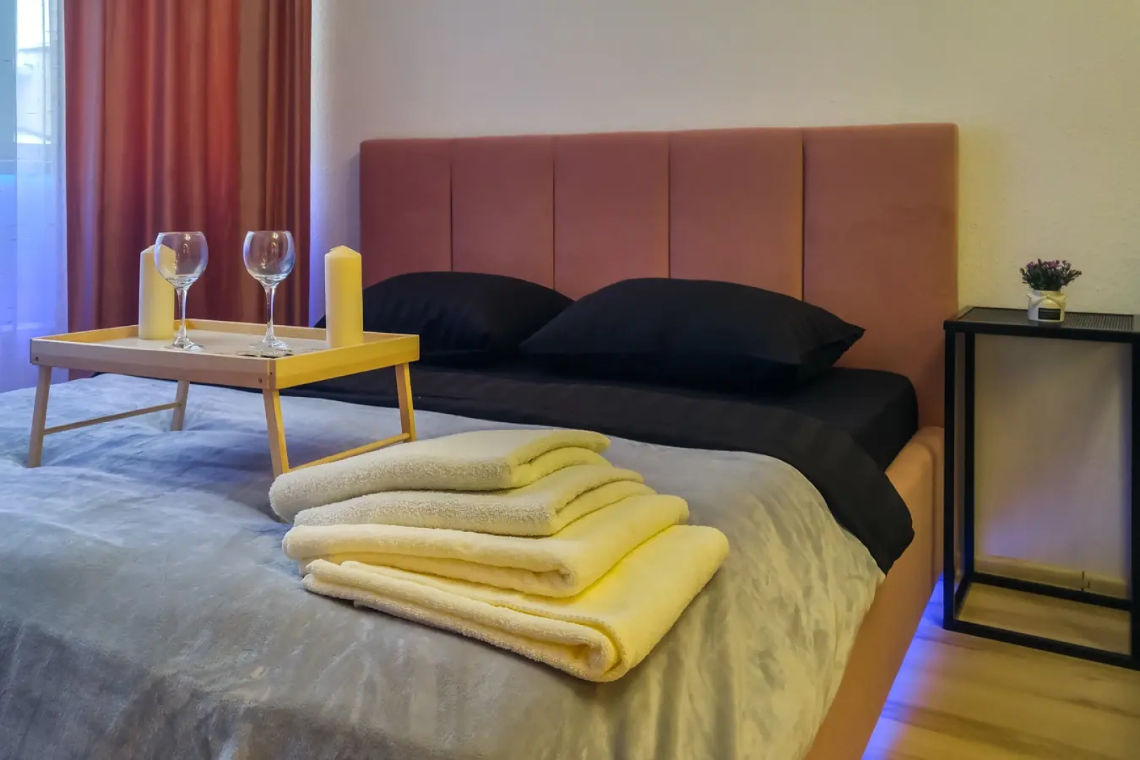 Апартаменты UNO APART на Степана Разина 2 38 м²