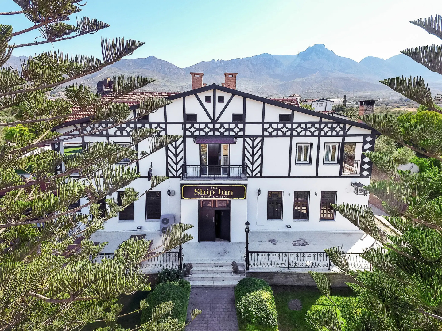 Отель The Ship Inn