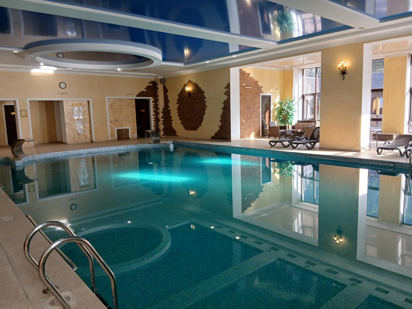 Курортный отель Гранд-Отель