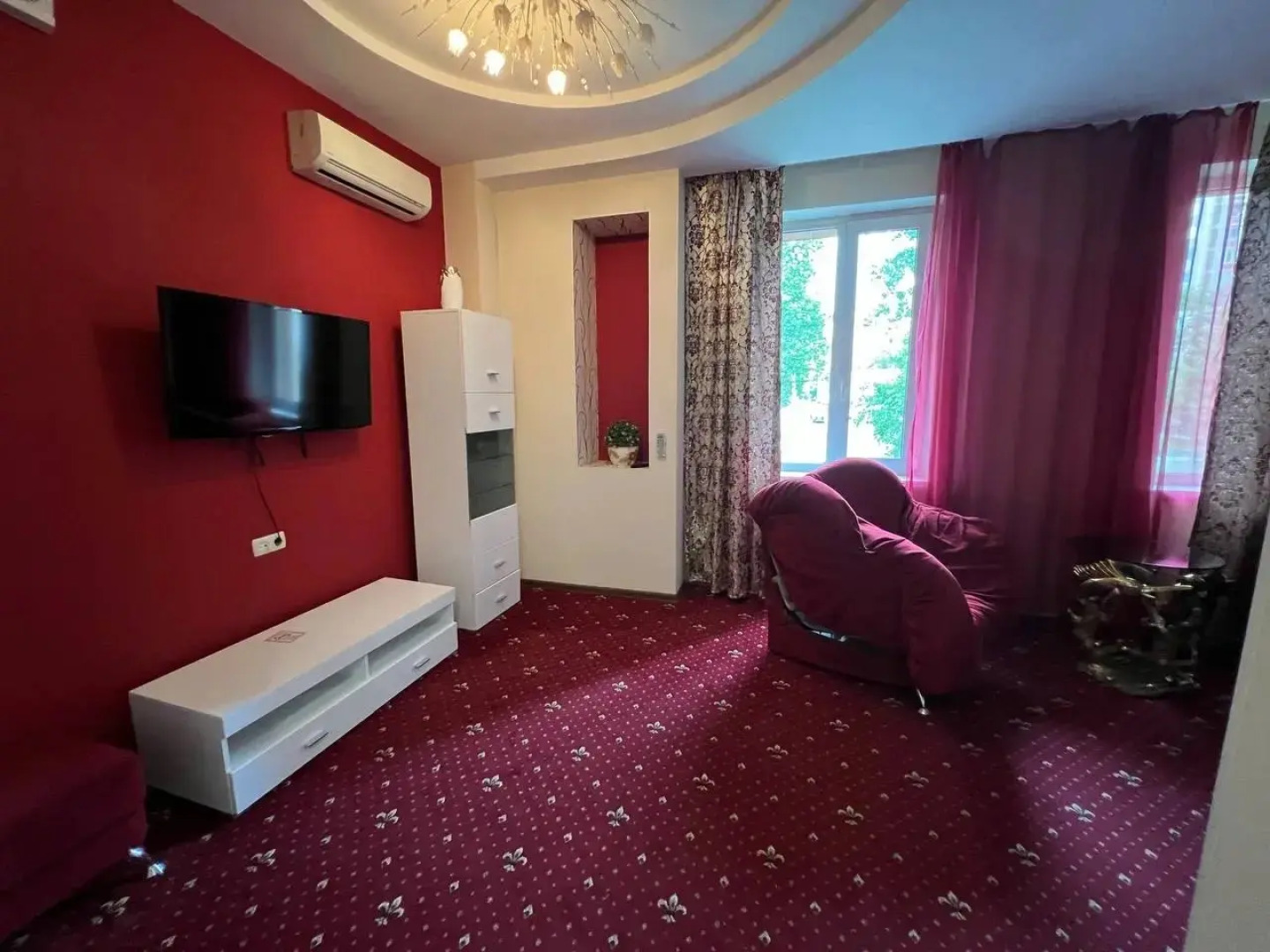 Отель Автор