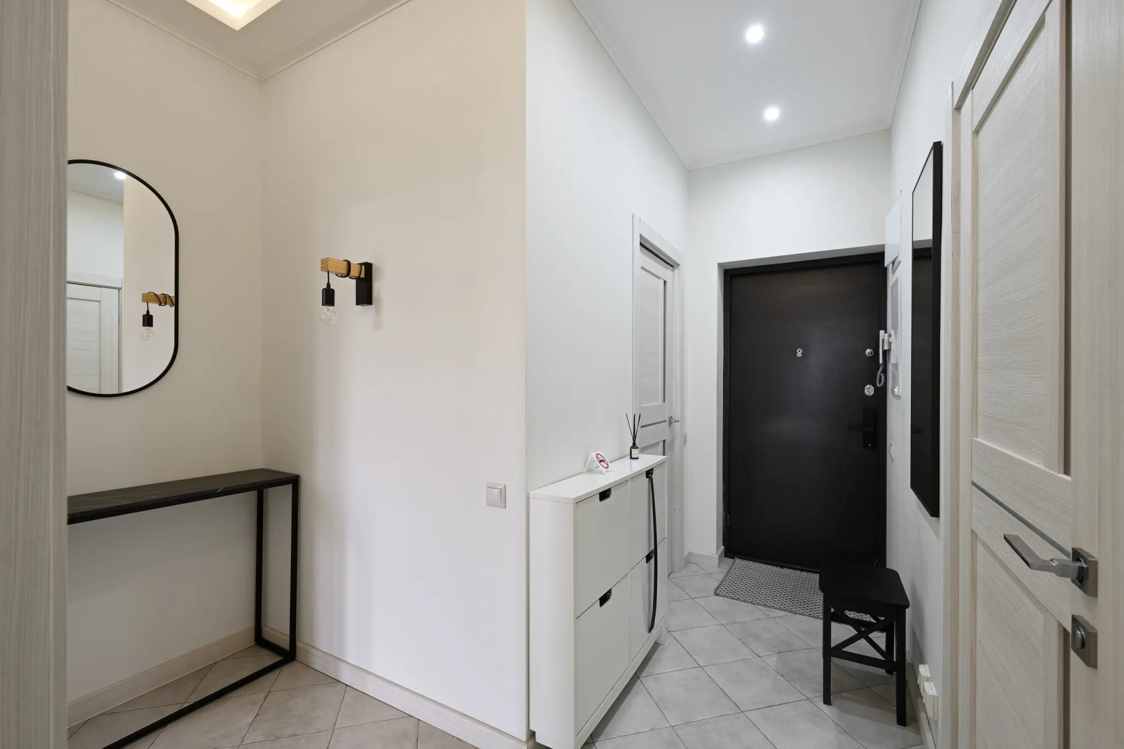 Апартаменты с панорамным видом недалеко от метро