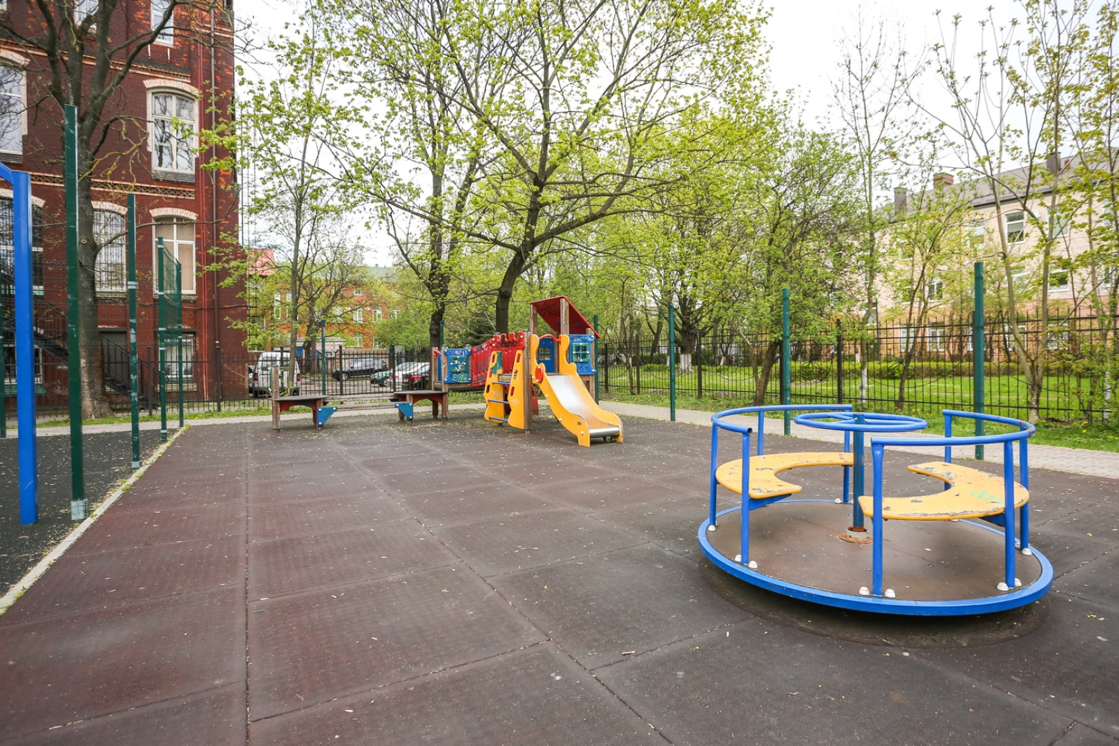 Апартаменты Живи Легко в Центре Города