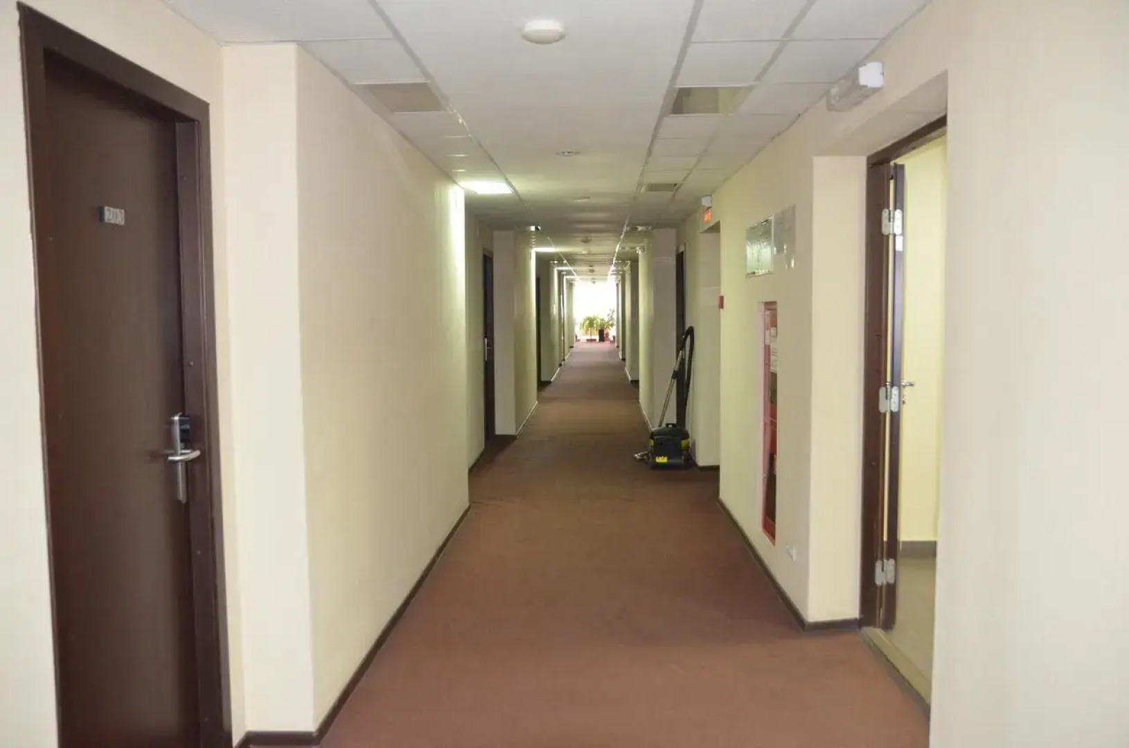 Отель Атриум