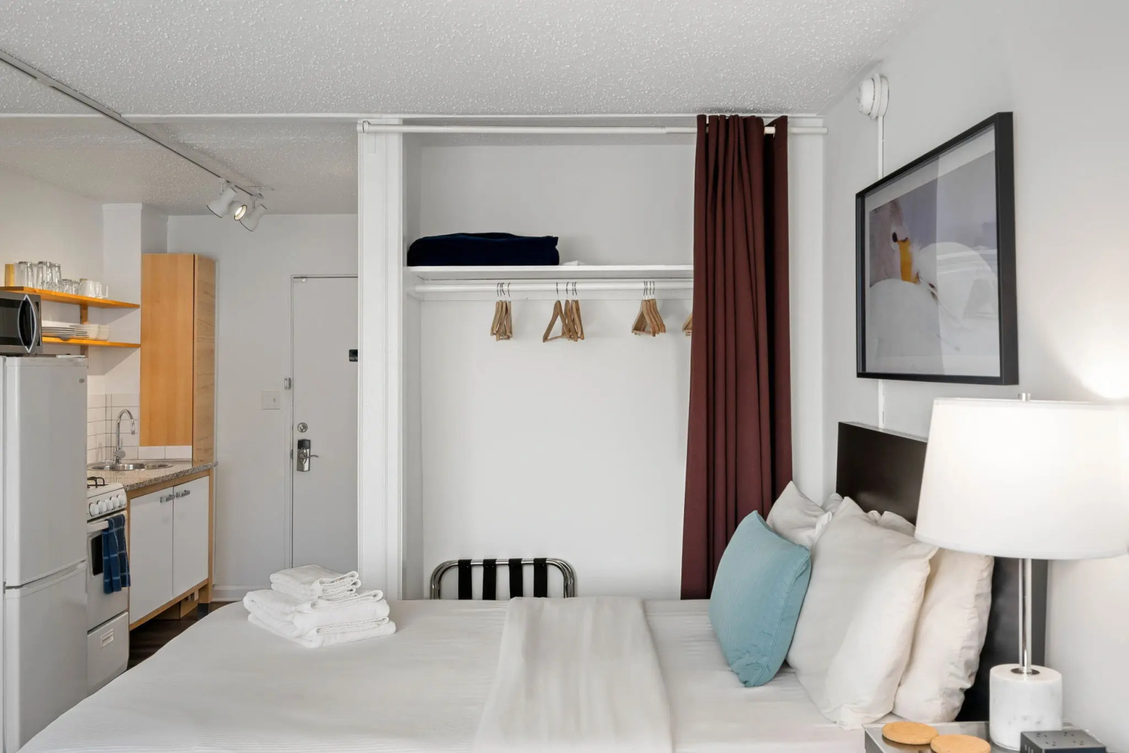 Апартаменты Studios On 25th by BCA Furnished Apartments