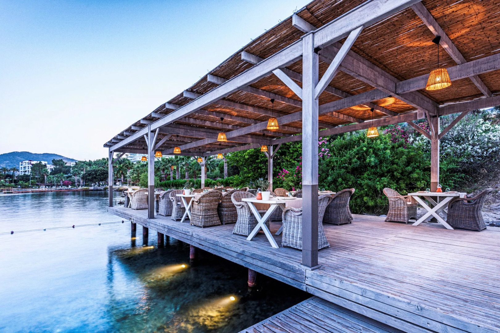 Отель Cape Bodrum Luxury Hotel & Beach