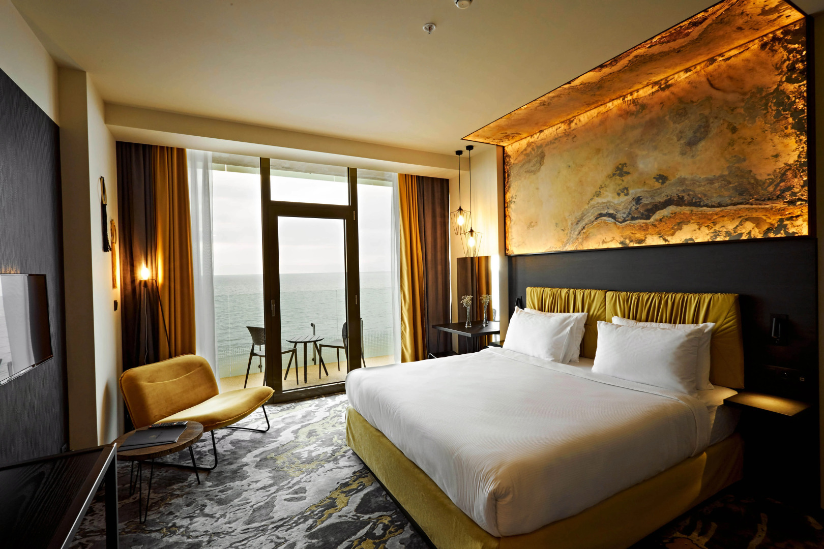 Отель Miramare Magnetic Beach