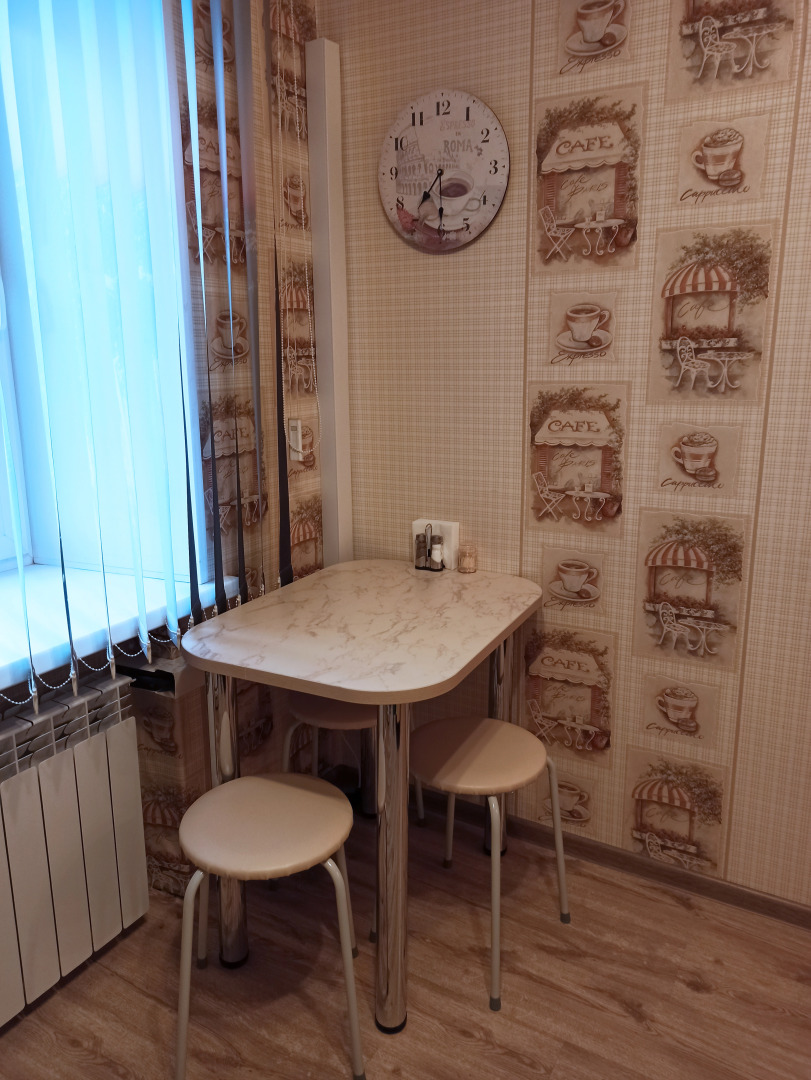 Апартаменты Granada Тихая уютная однокомнатная с шикарным видом на город и пруд