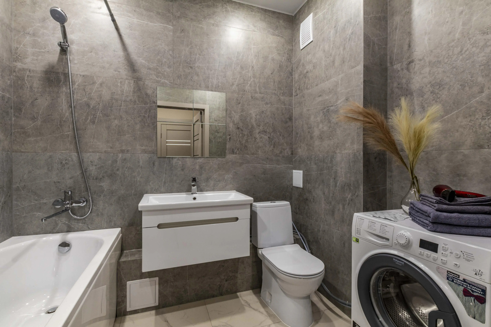 Квартира BeGuest на Шаронова 31