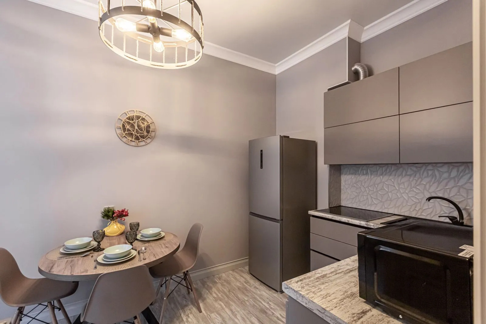 Квартира на Дзержинского 30