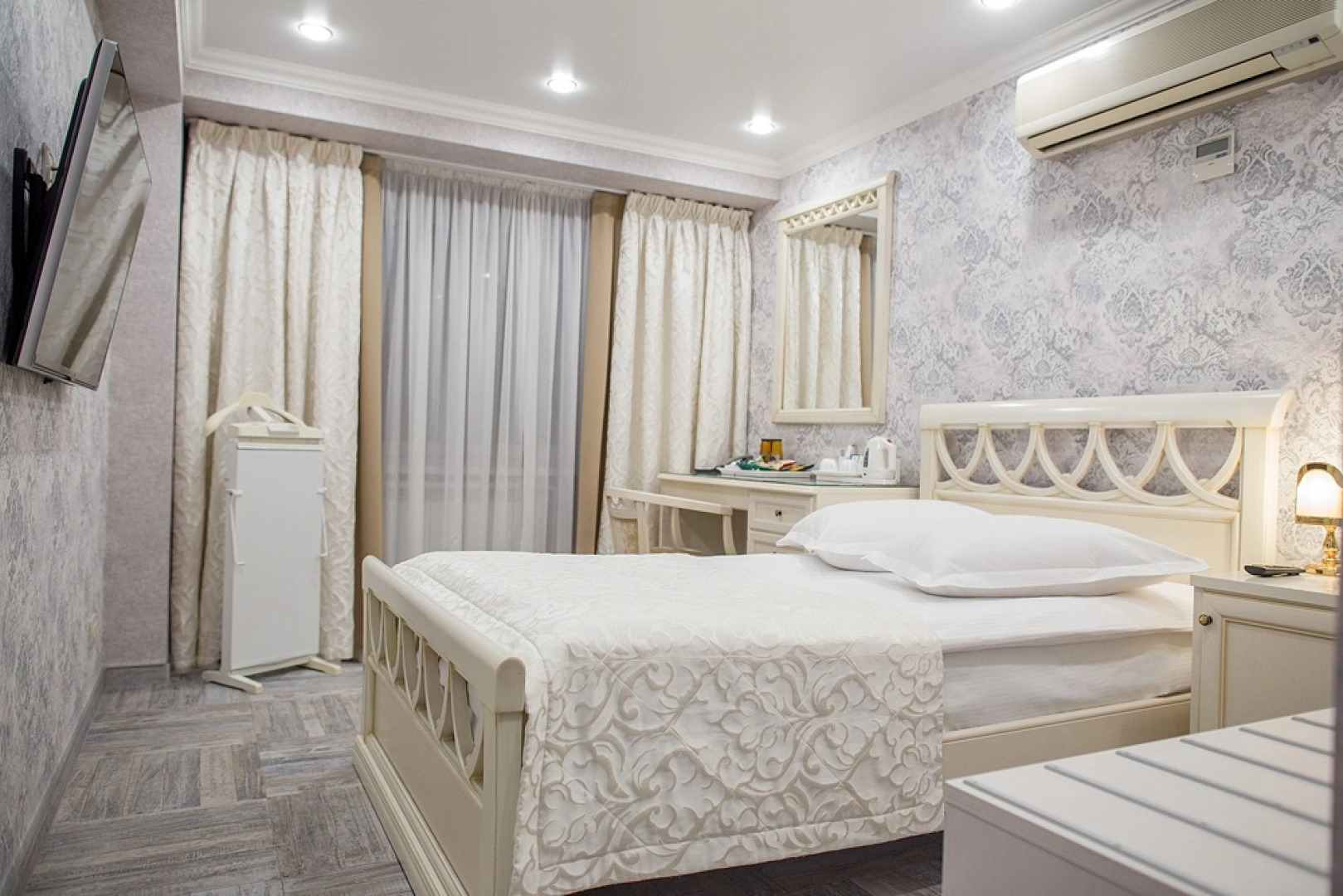 Гостиница Кристалл Люкс