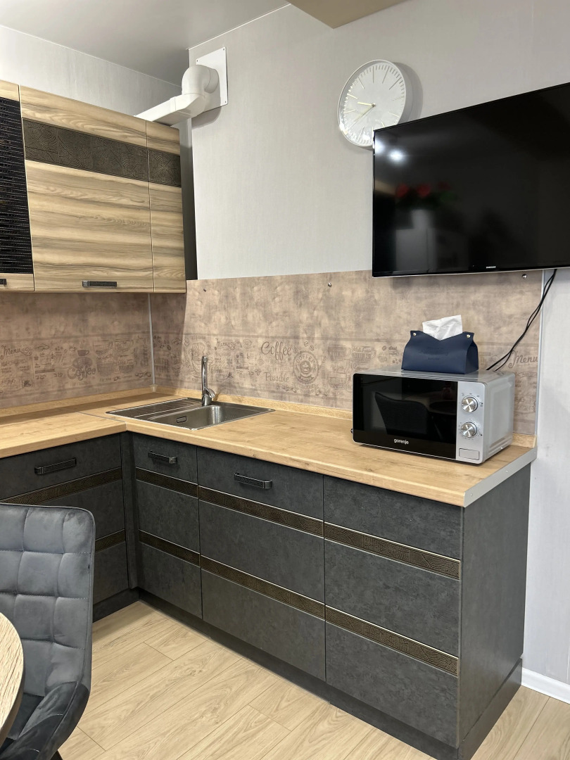 Квартира студия возле Горного Воздуха