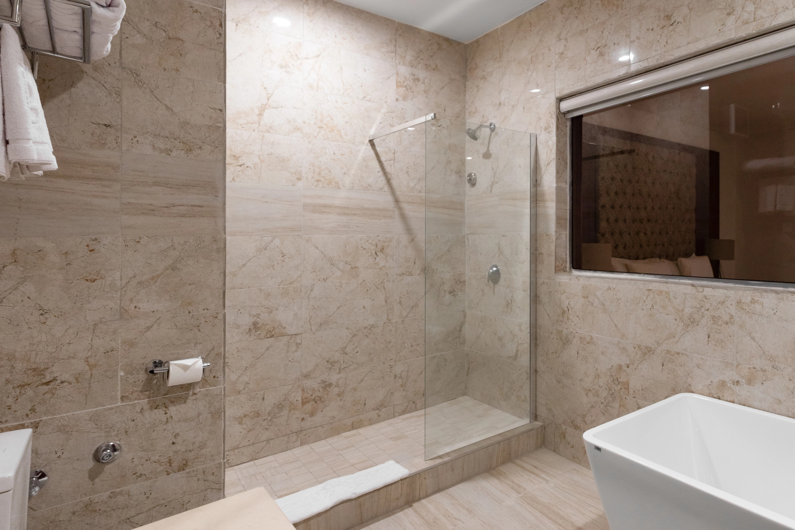 Отель Johnwood Hotel by Bolton