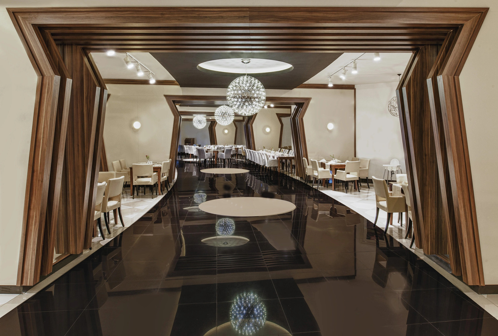 Отель Botanik Platinum