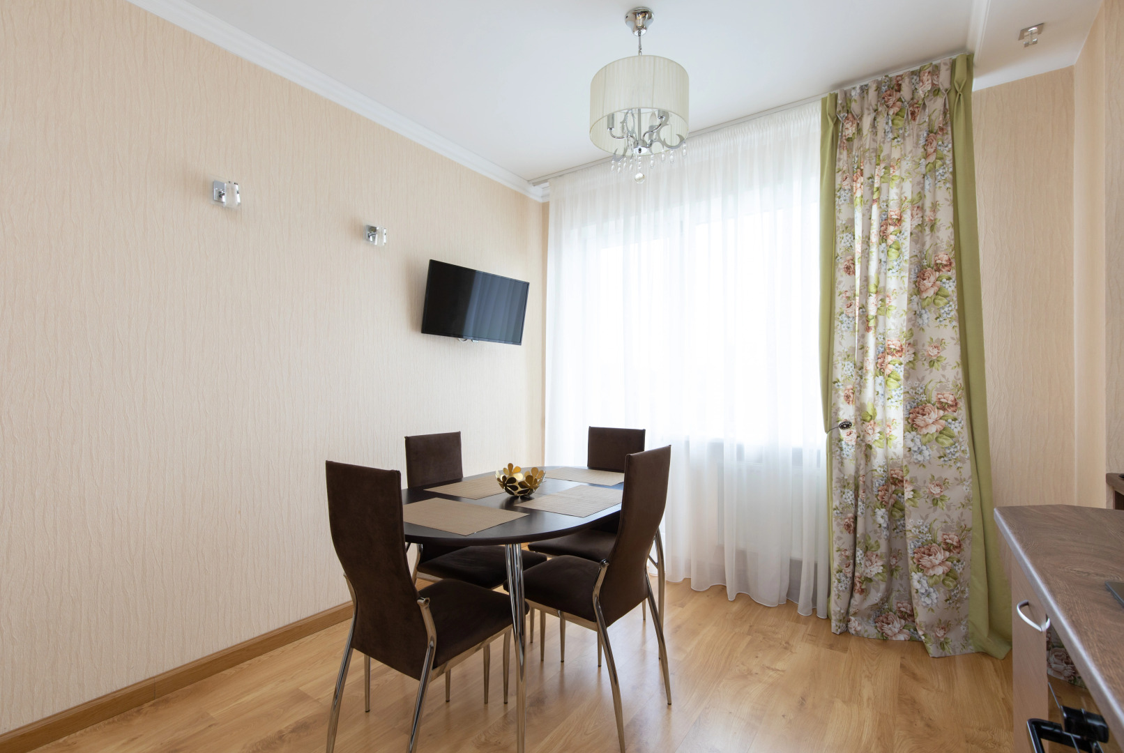 Апартаменты на Тургенева 10A