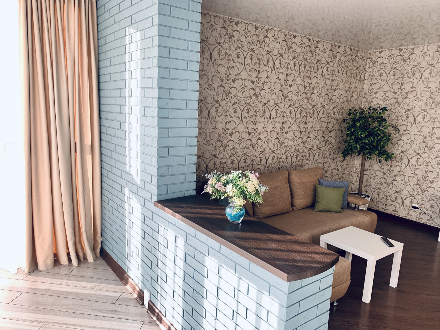 Апартаменты Argentum Home 78 Добровольческой бригады 40