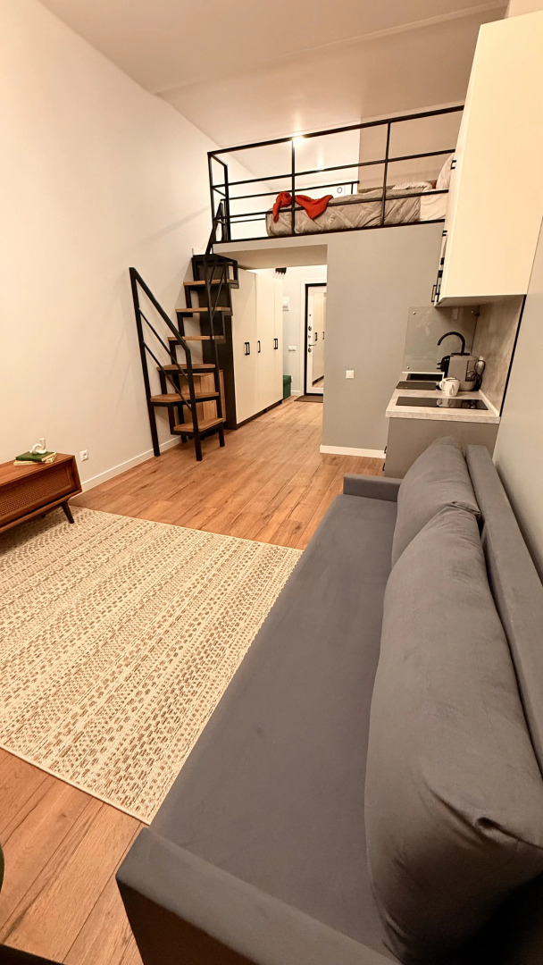 Апартаменты двухуровневые возле Кремля с парковкой