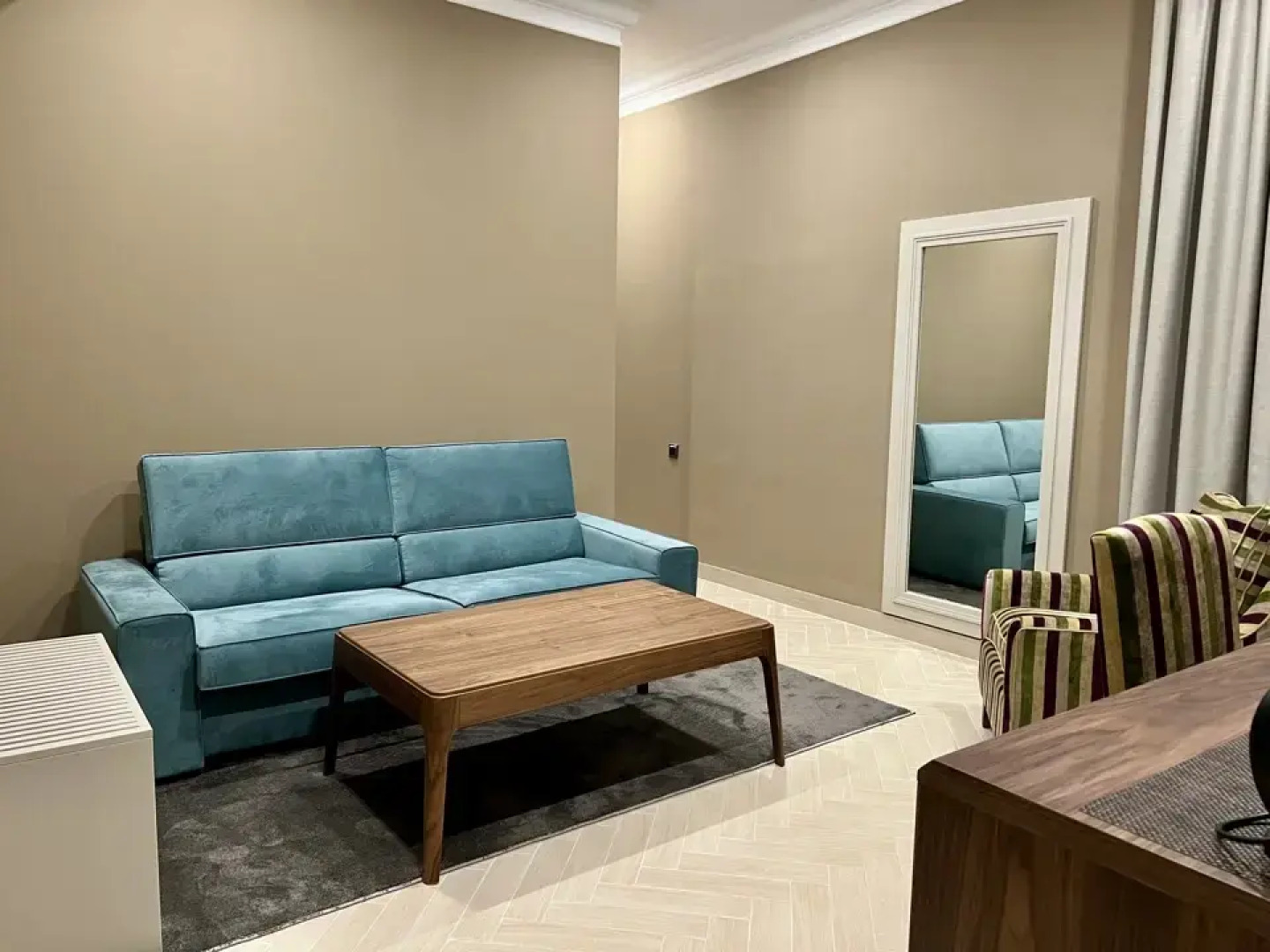 Отель Plaza Viktoria