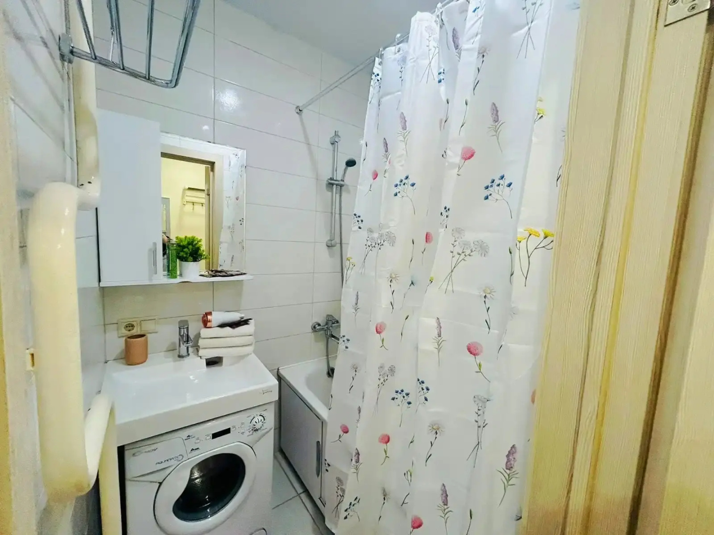 Квартира GoldApart Зацепа 22
