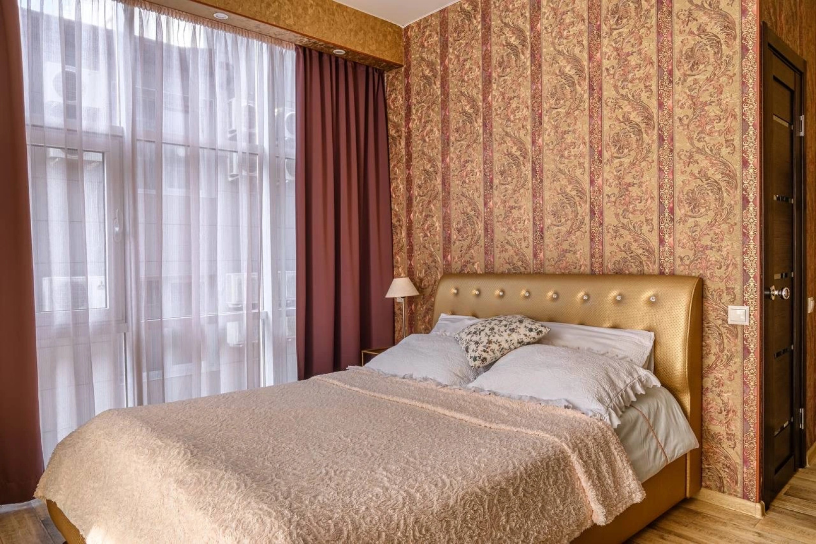 Апартаменты Место под солнцем 1