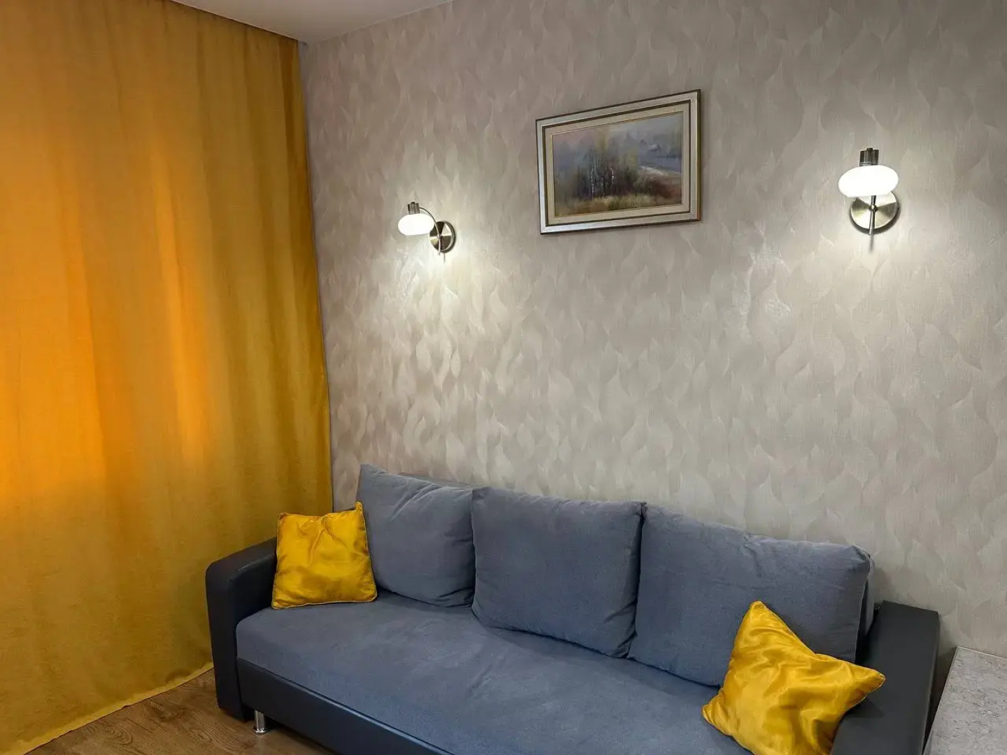 Апартаменты Color