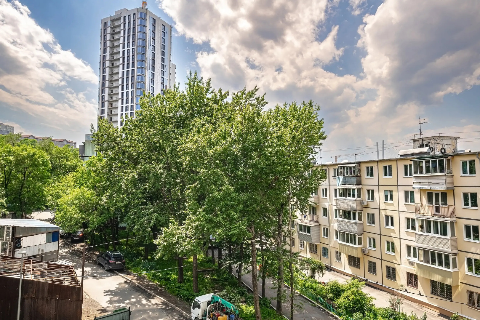 Апартаменты TopHouse на Можжевеловой 18, 1 этаж