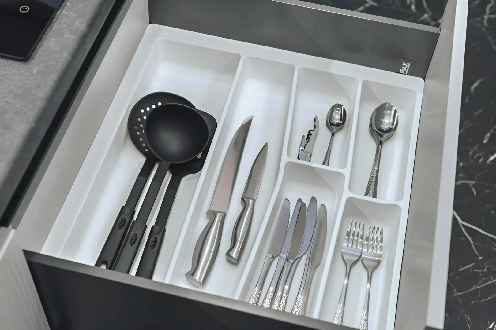 Апартаменты в Центре Сочи 10 Минут до Моря АК Архитектор с Террасой и Двумя Отдельными Спальнями Люкс