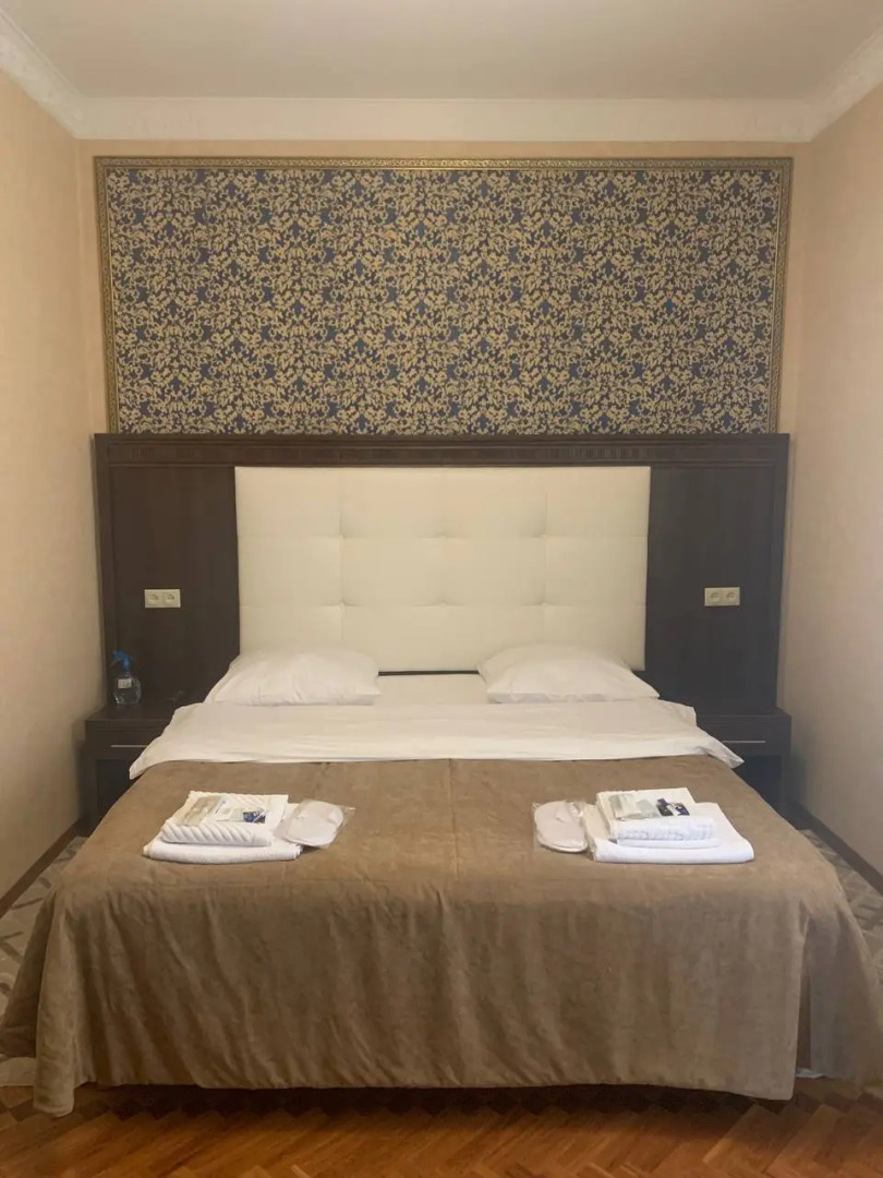 Отель Снежная Королева