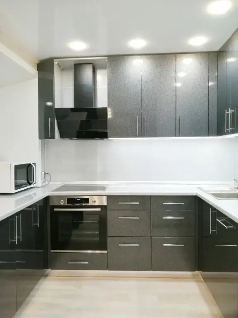 Квартира дизайнерская с видом на город вблизи Аэропорта