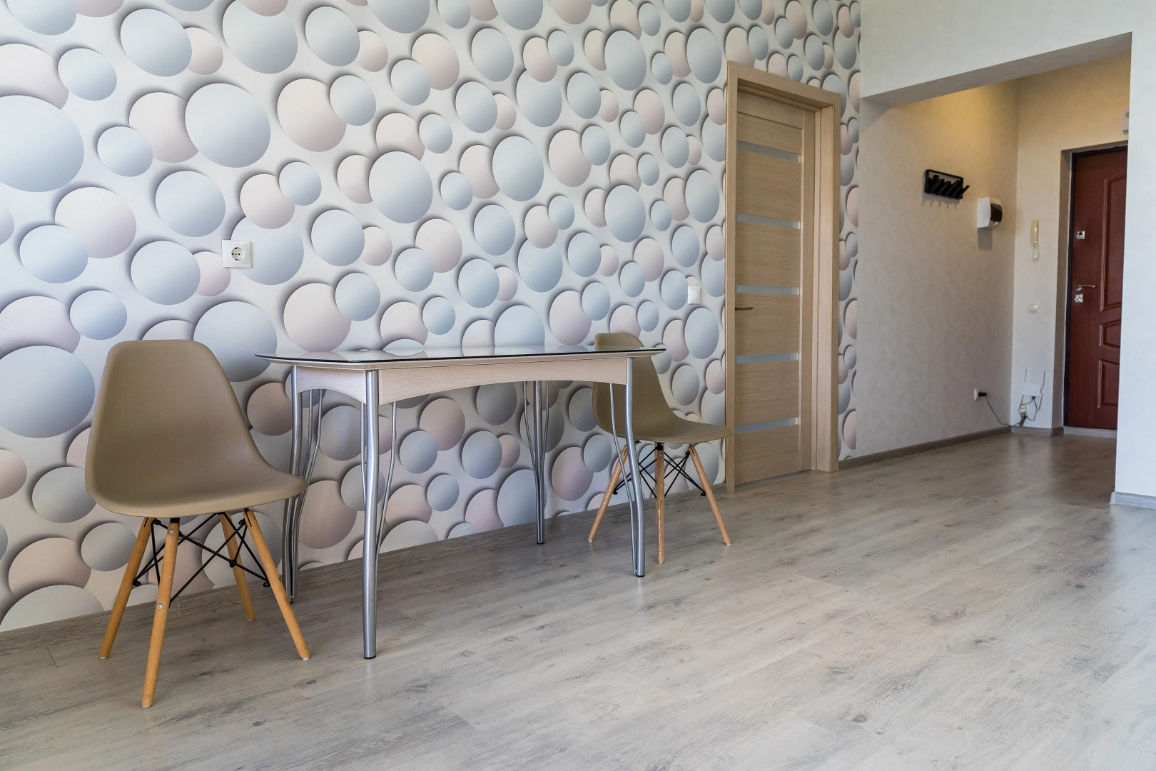 Апартаменты Просторные С Панорамным Балконом От LetoApart