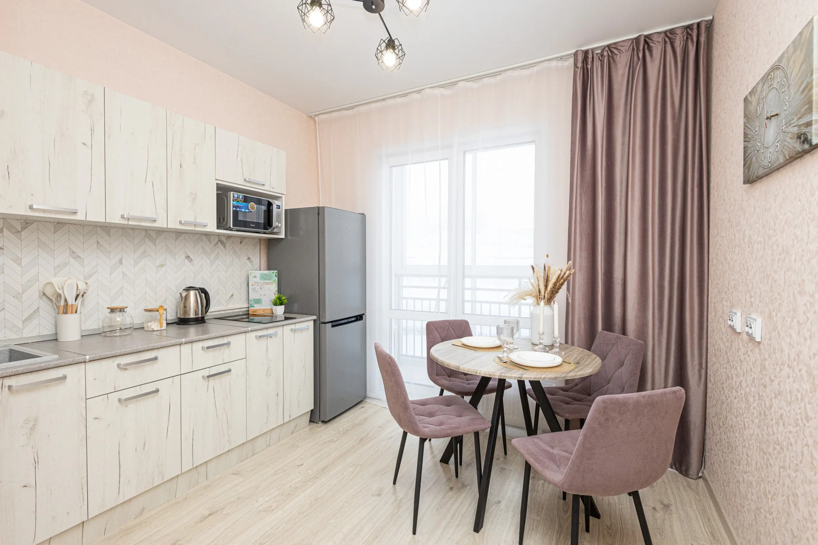 Апартаменты Сибирь House  напротив Кузбасс АРЕНЫ и Ледового дворца