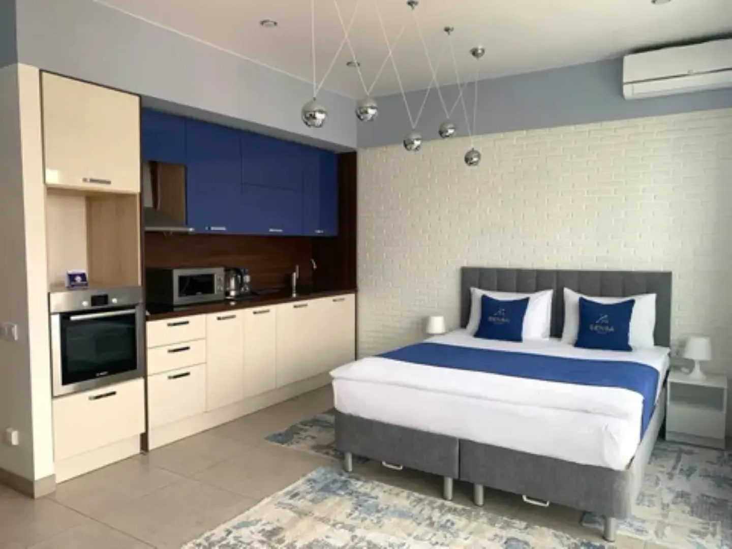 Апарт-отель Sensa-room Горького 69