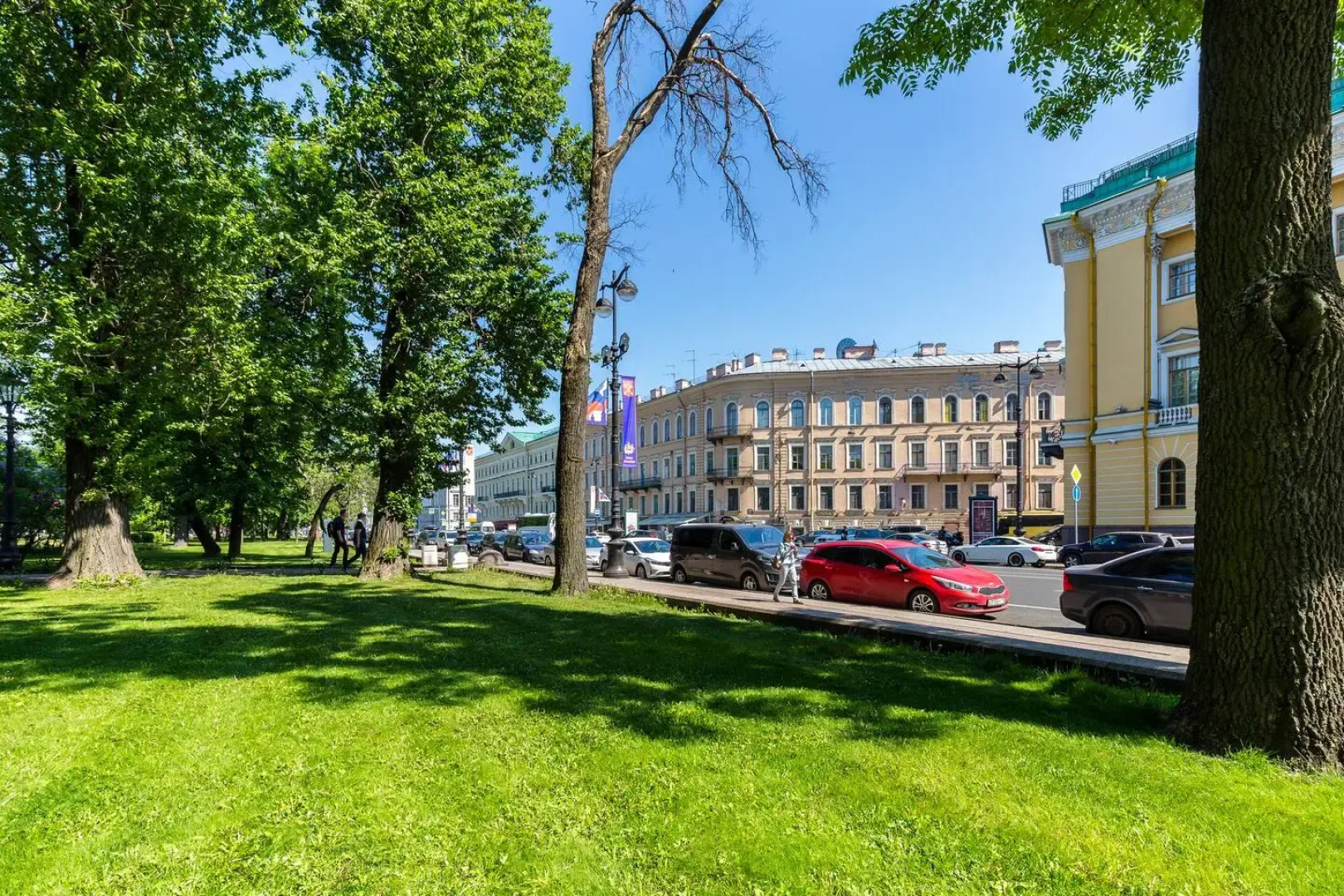 Апартаменты в самом центре Санкт-Петербурга