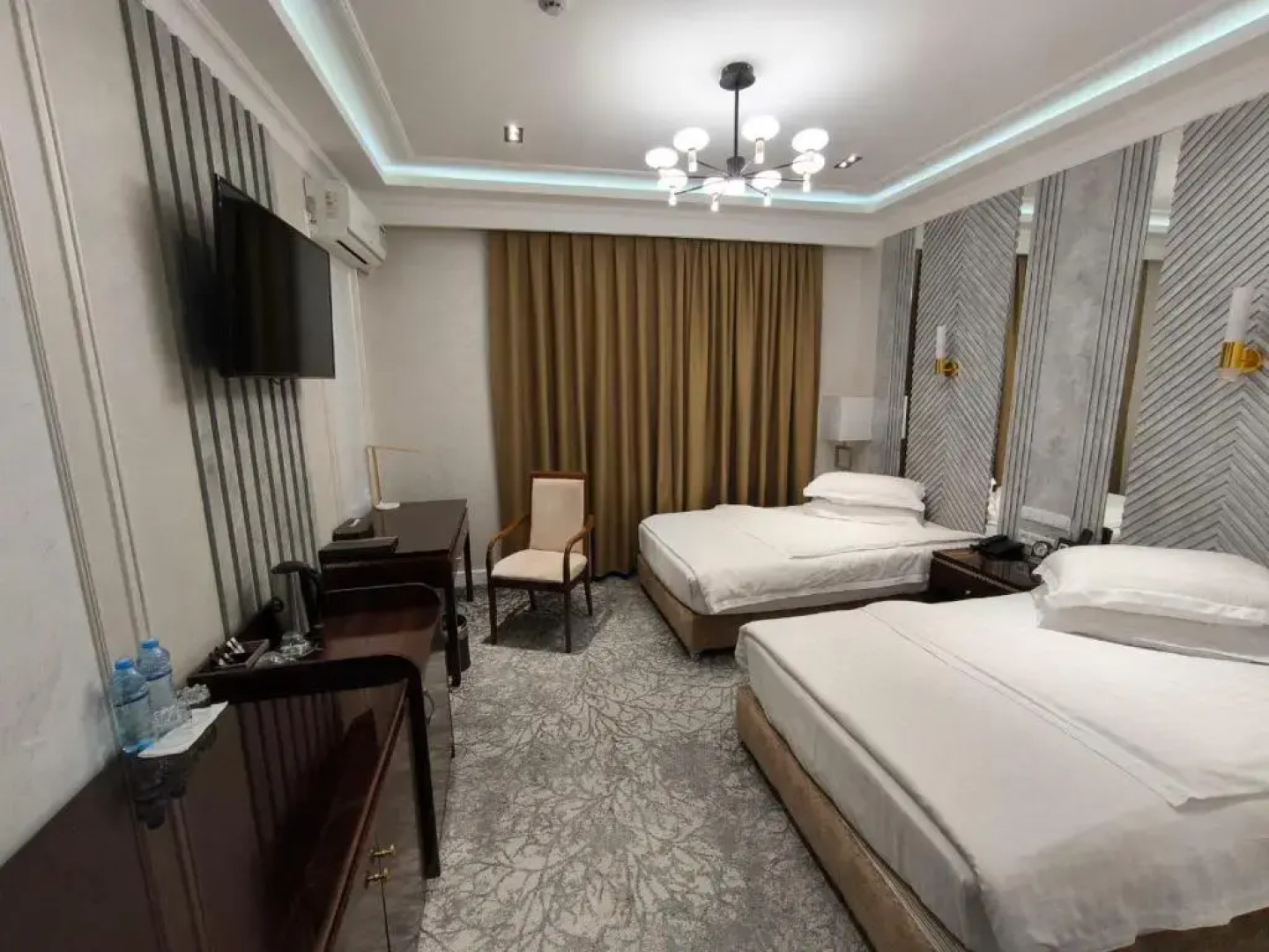 Отель Zarafshon Grand