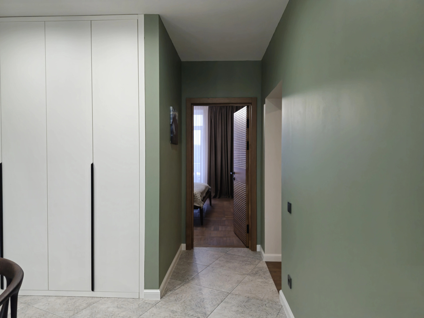 Апартаменты Люкс с Видом на Площадь Победы