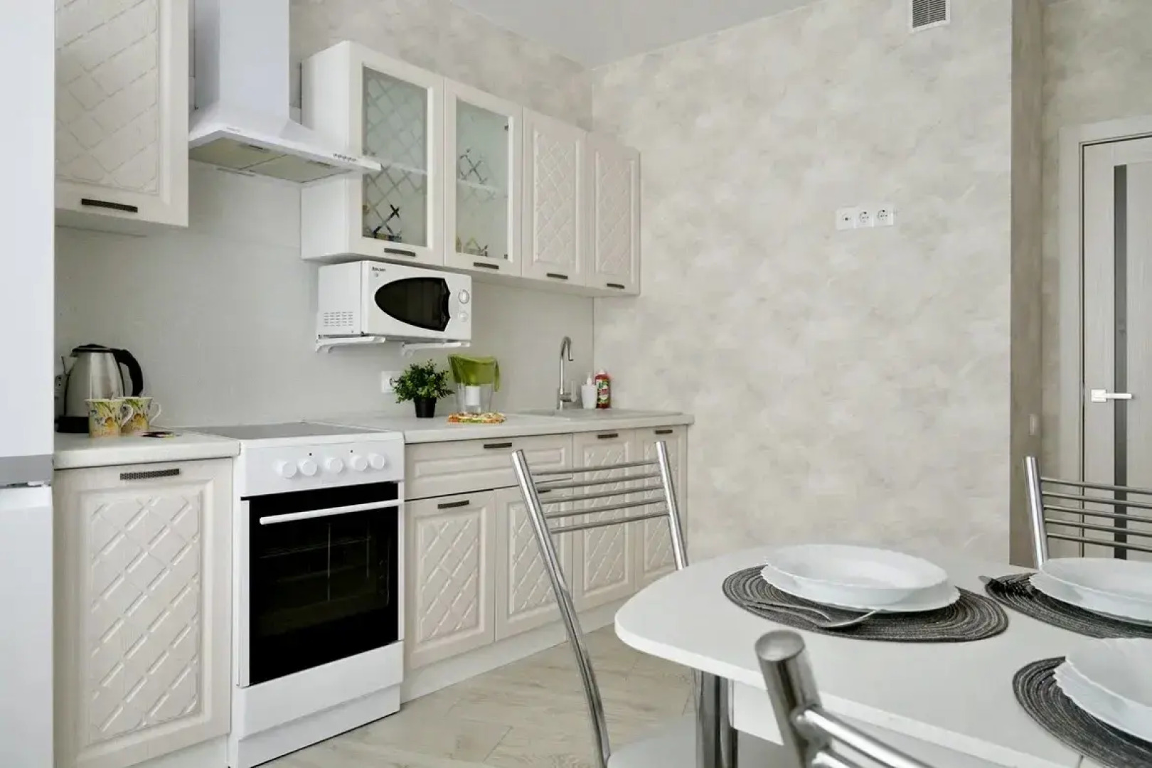 Квартира Однокомнатная КакДома 58 на Мира 78