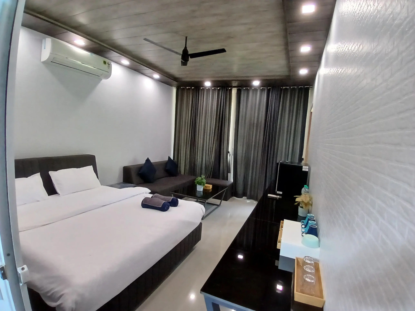 Курортный Отель Nature's Cove