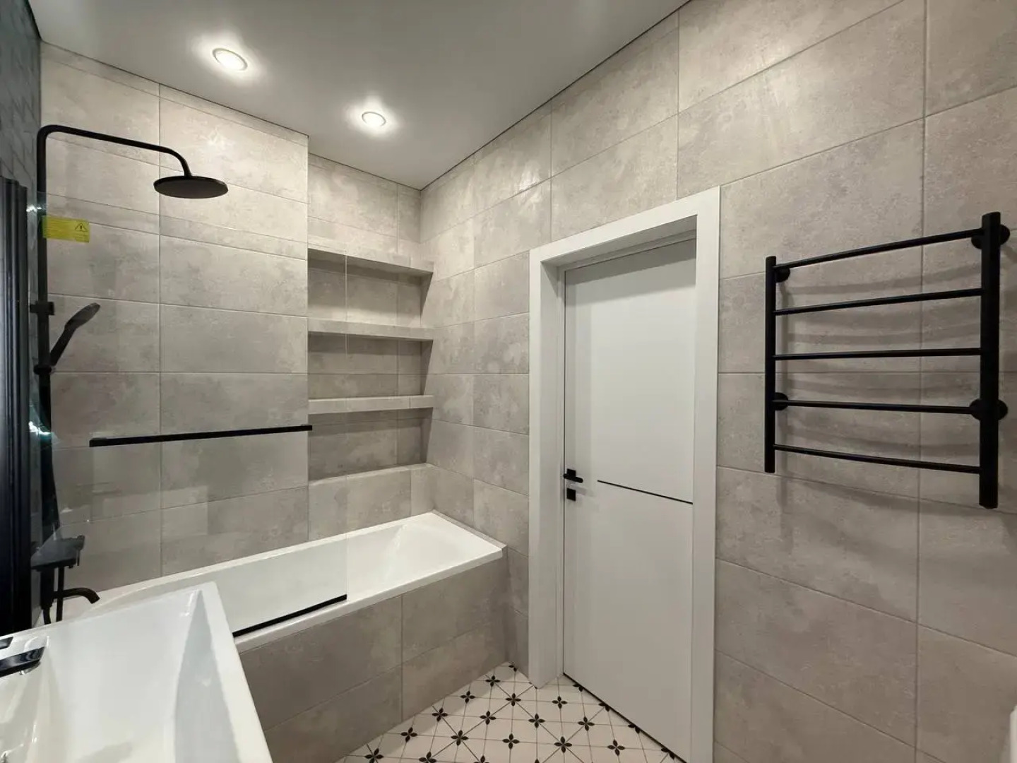 Квартира Новая Квартира в ЖК Тихомиров