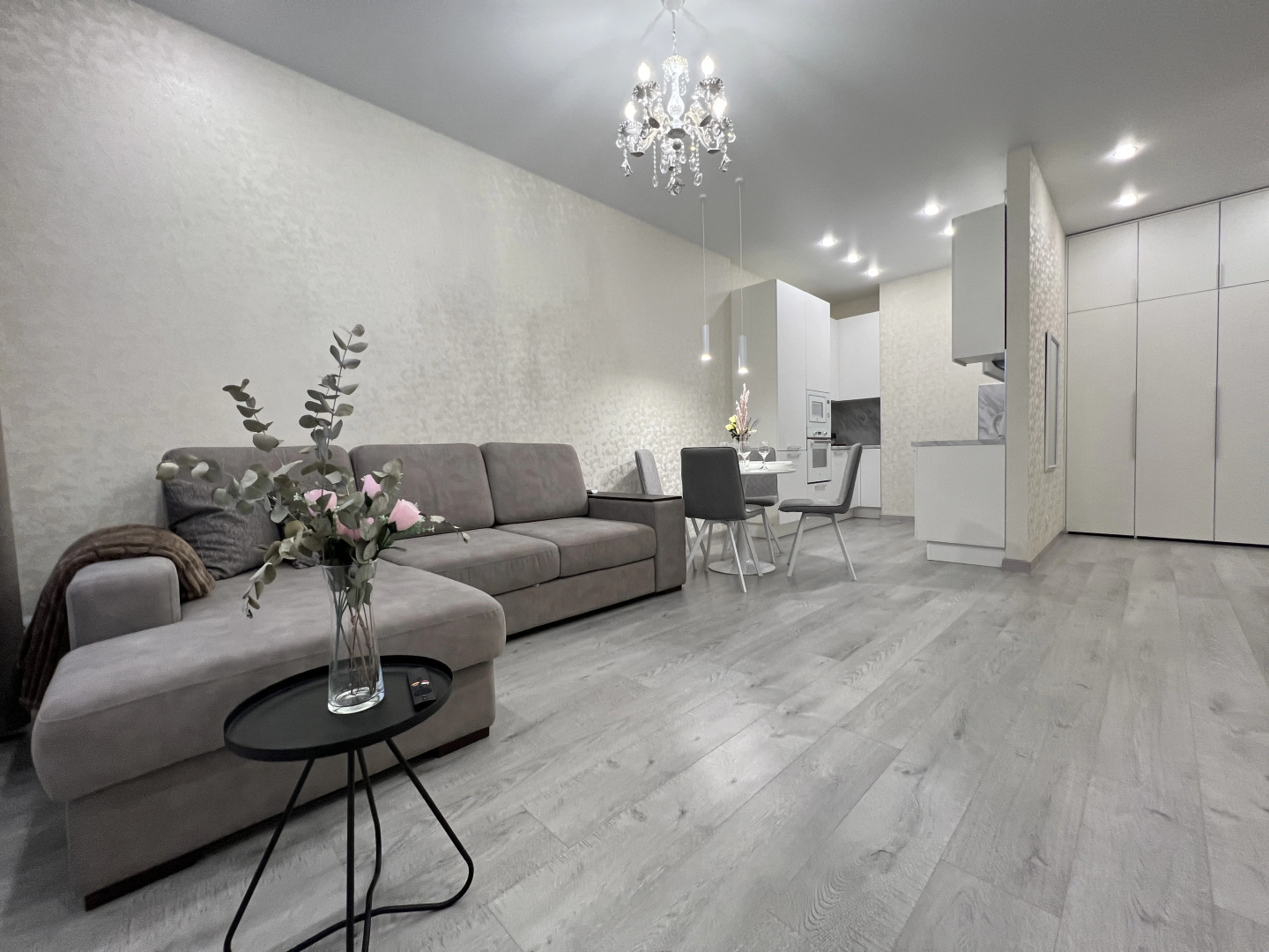 Апартаменты 2-комнатные в Топовой локации