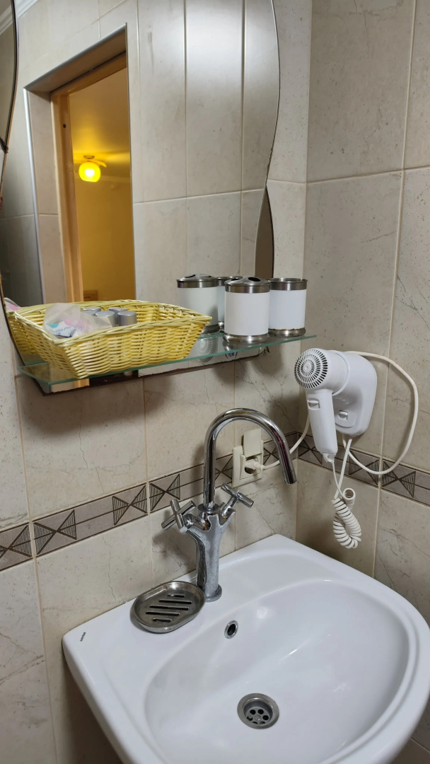 Меблированные Комнаты на Ореховой 37