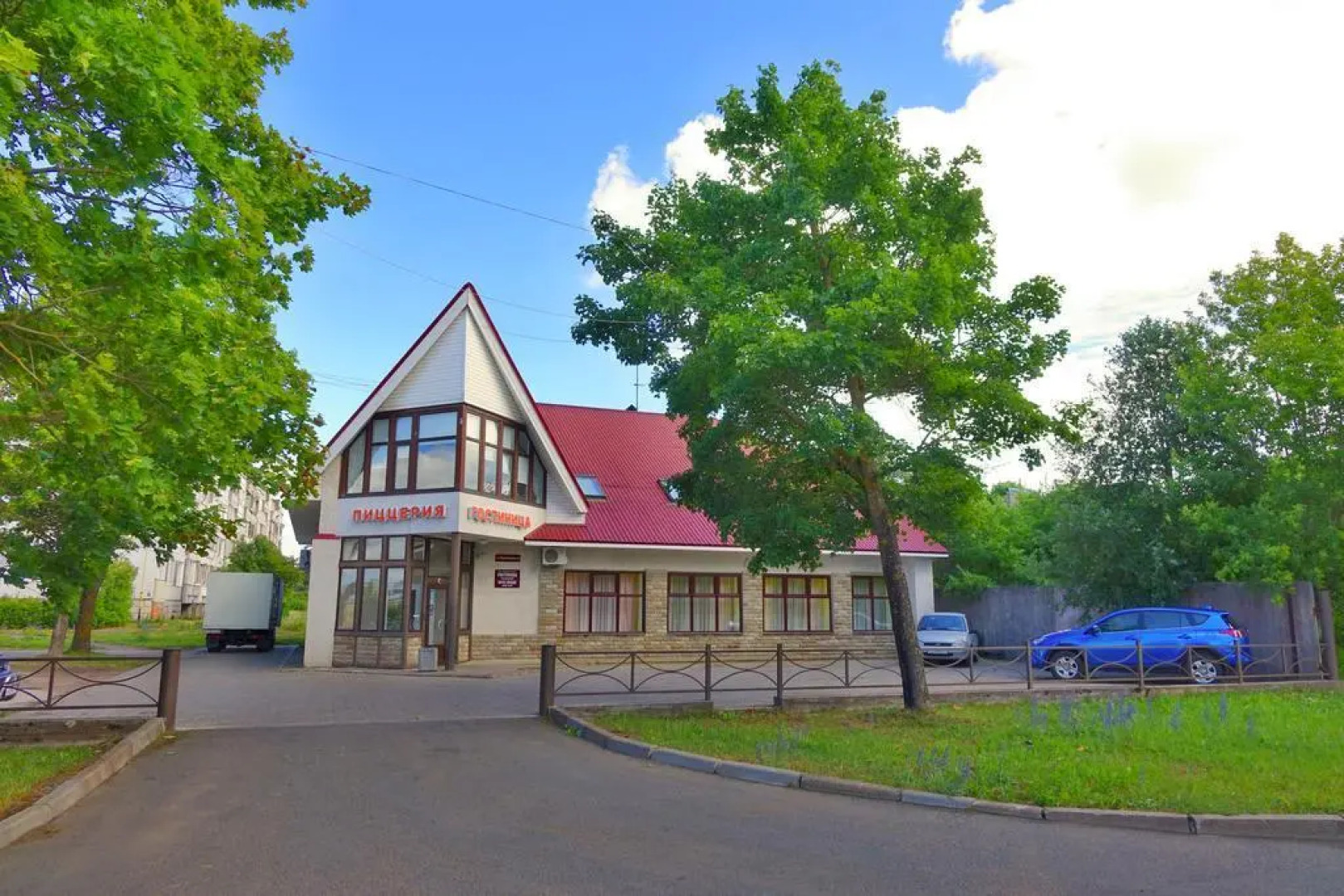 Отель Тихий Дворик